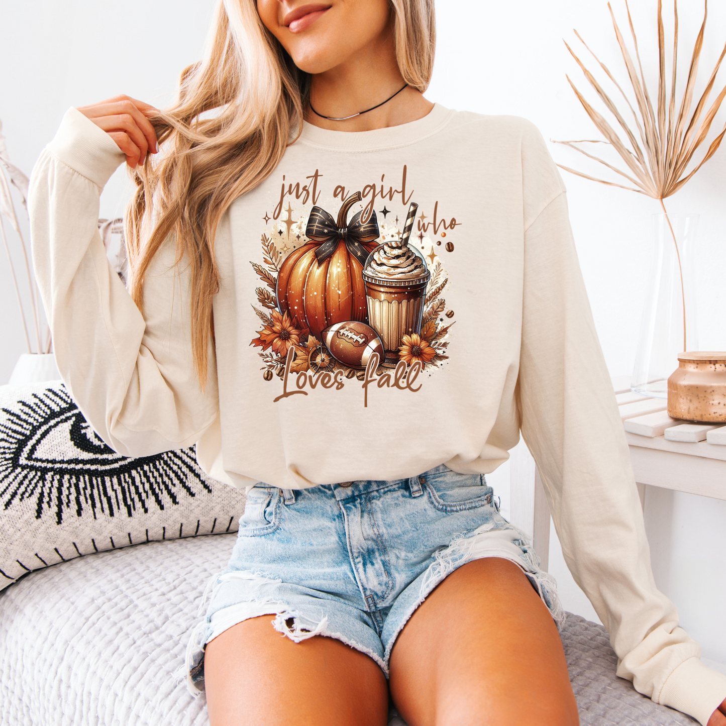 Just a Girl Who Loves Fall Graphic Tee