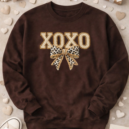 XOXO Bow Graphic Sweatshirt – Western Coquette Valentine Style Pullover Twice the Charm Boutique