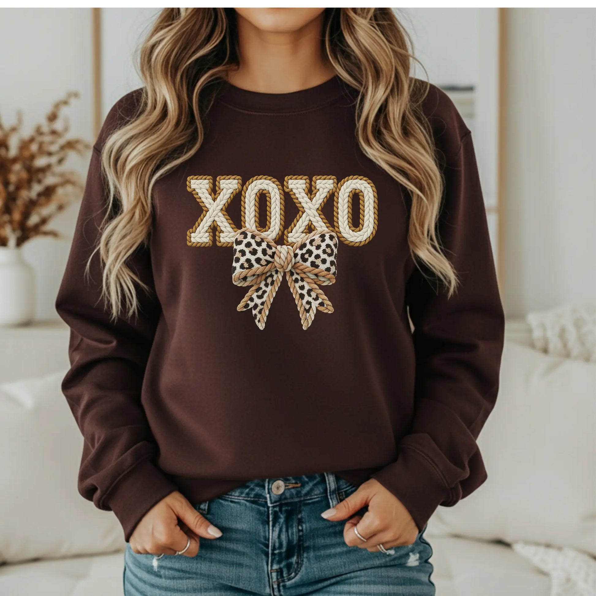 XOXO Bow Graphic Sweatshirt – Western Coquette Valentine Style Pullover Twice the Charm Boutique